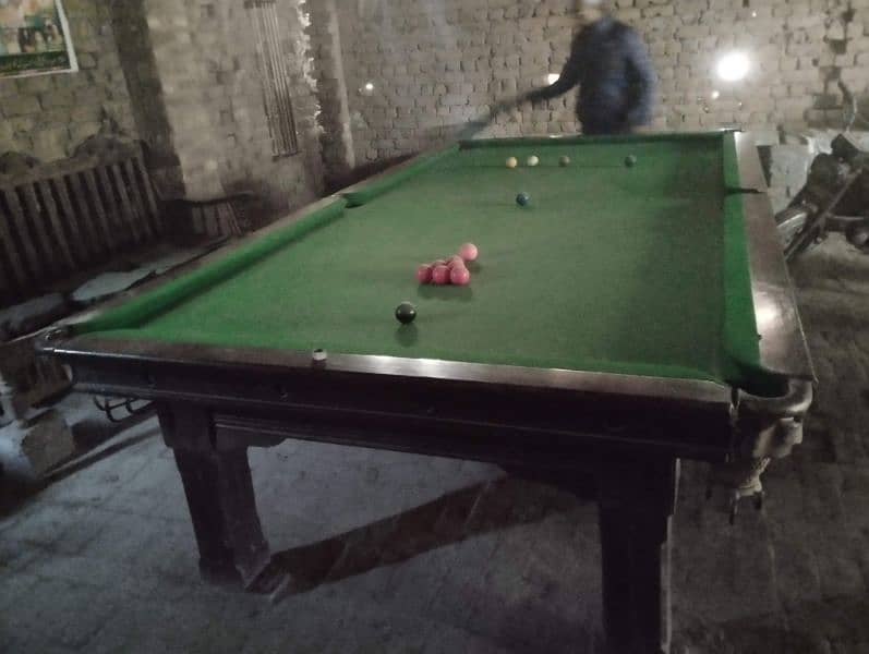 snooker table with stick's for sale 03248756973 4