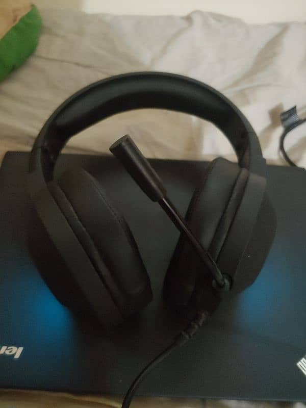 Headphones A4tech & HP 0