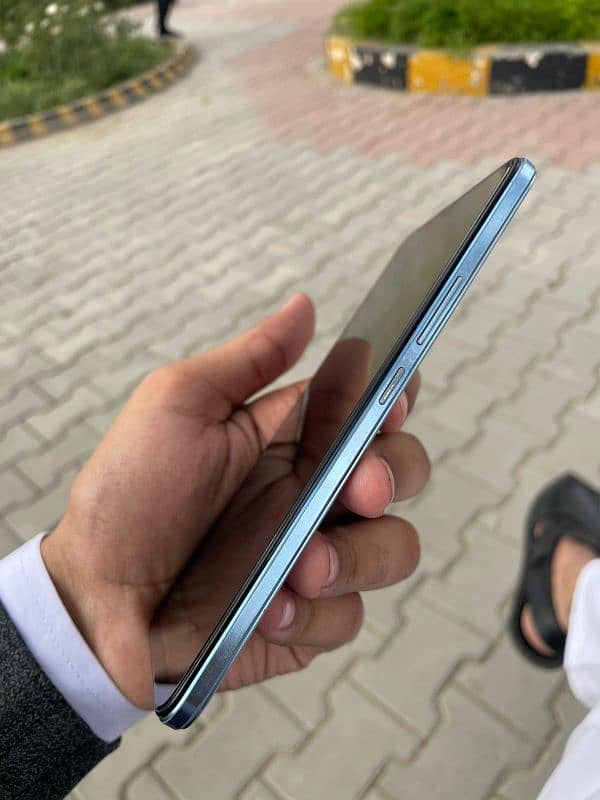 vivo v23e 3