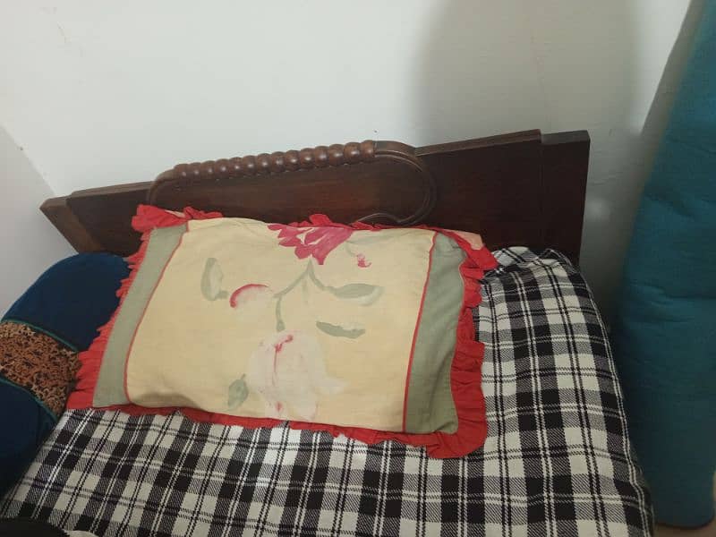 2 single bed with 1 mattress for sale 1