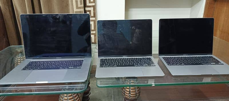 Mac book Air 2020 M1 I cloud Lock 1