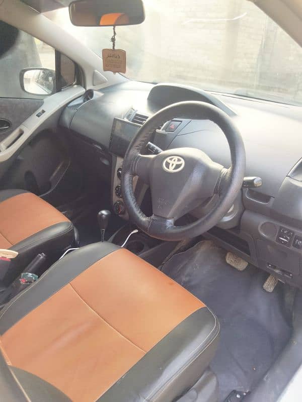 Toyota Vitz 2009 Model 2013 Registration White Colour 4