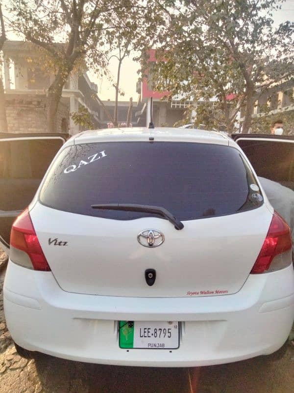 Toyota Vitz 2009 Model 2013 Registration White Colour 5