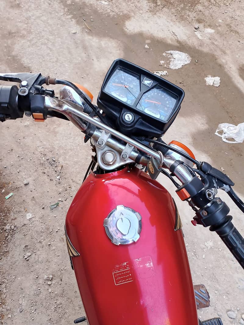 Honda CG 125 2021 special edition Karachi nmbr urgent sell 0