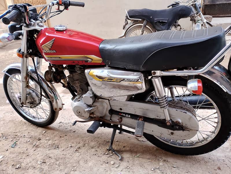 Honda CG 125 2021 special edition Karachi nmbr urgent sell 1