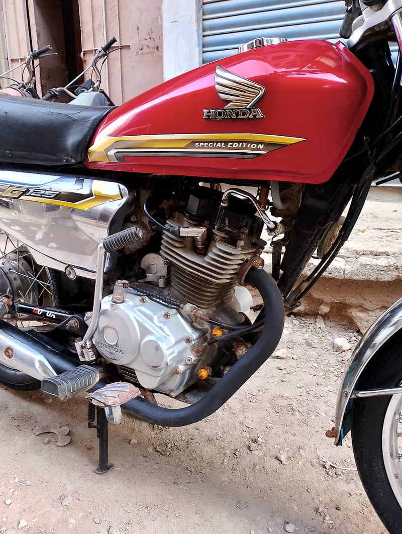 Honda CG 125 2021 special edition Karachi nmbr urgent sell 5