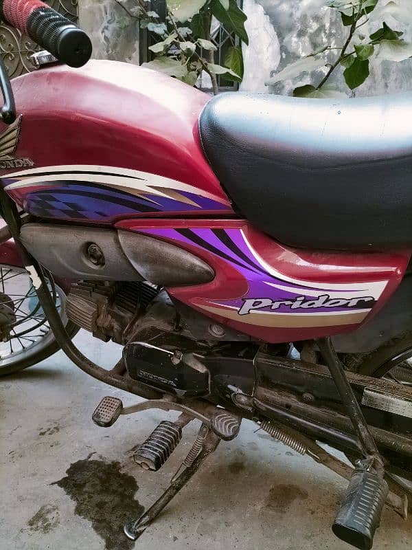 Honda 100 pridor 0