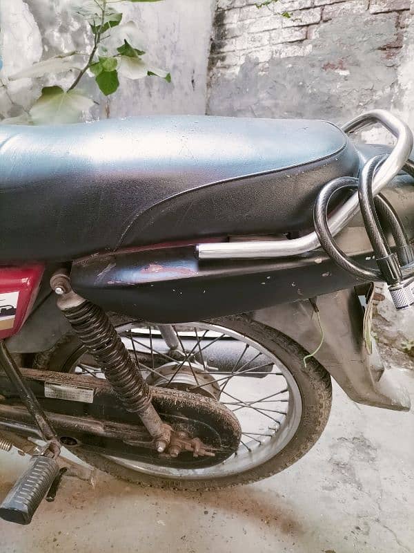 Honda 100 pridor 4