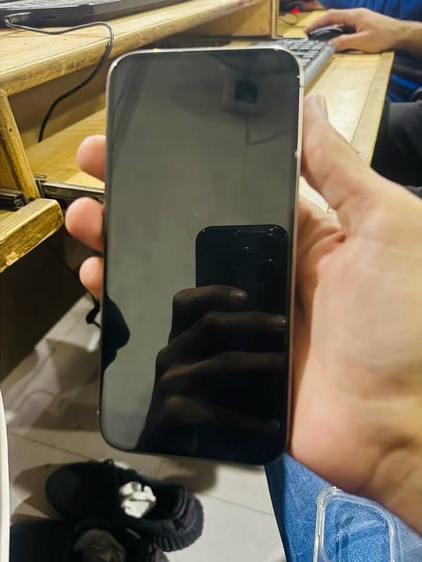 Iphone 15pro Max 256 GB Natural Titanium FU 4