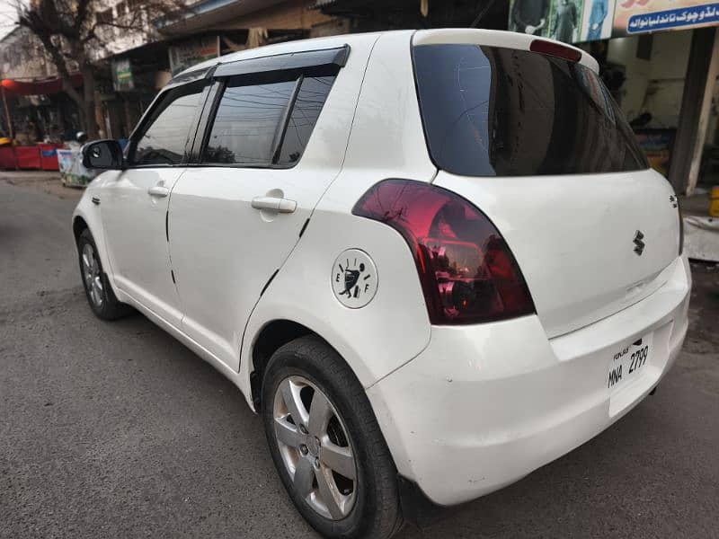 Suzuki Swift 2010 9