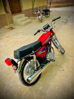 Honda Bike 125 CG urgent for sale model 2022 copy letter 03204968561