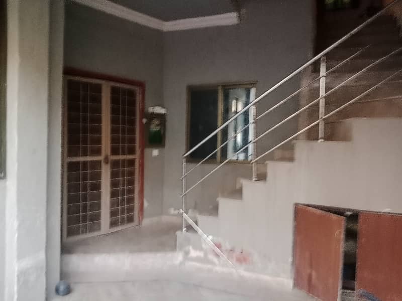 4 Marla Double Storey 6 Year Use House Available For Sale In Military Account Society College Road Lahore Lahore 2