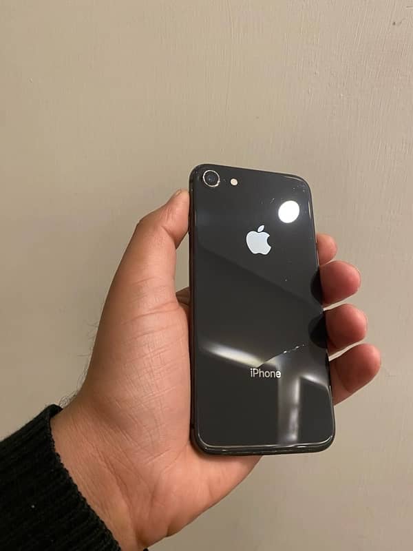 iPhone 8  pta approved 0