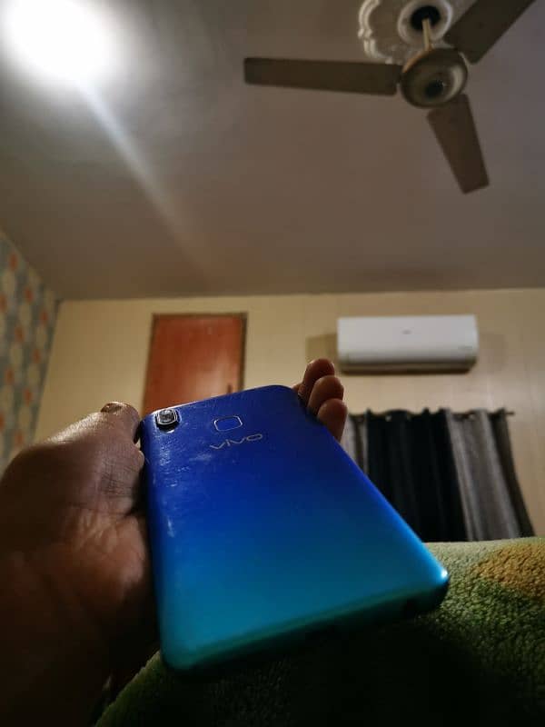 VIVO Y9i 2