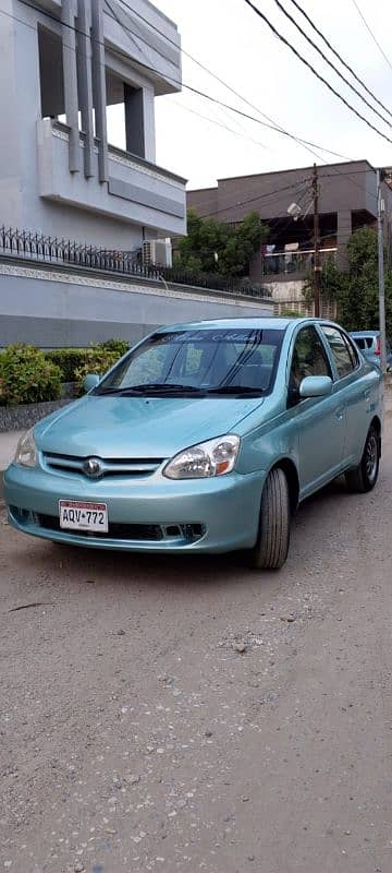 Toyota Platz 2005/2008 3