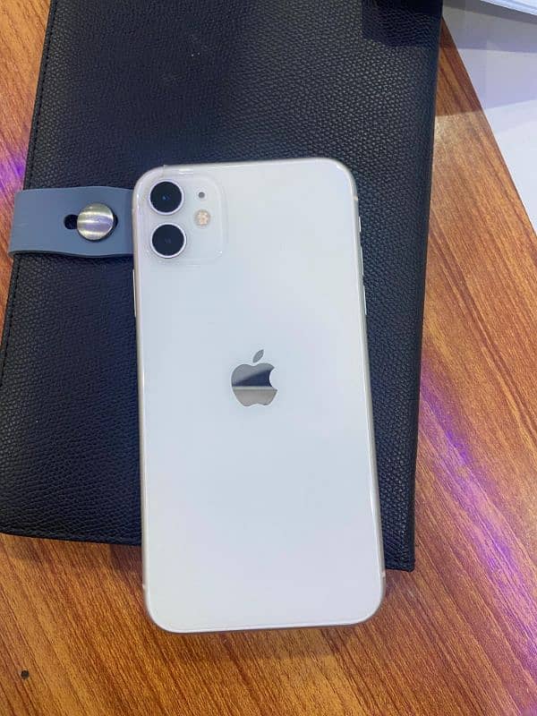 I Phone 11 PTA Paid 10x10 Condition 128 GB 0