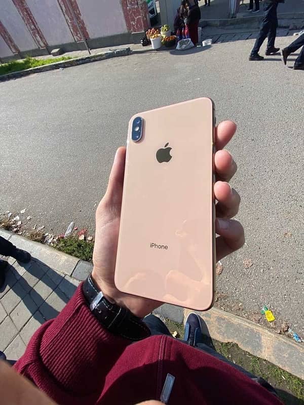 Iphone Xs max Gold | 64gb | Physical+Esim | Pta Approved | Golden 1