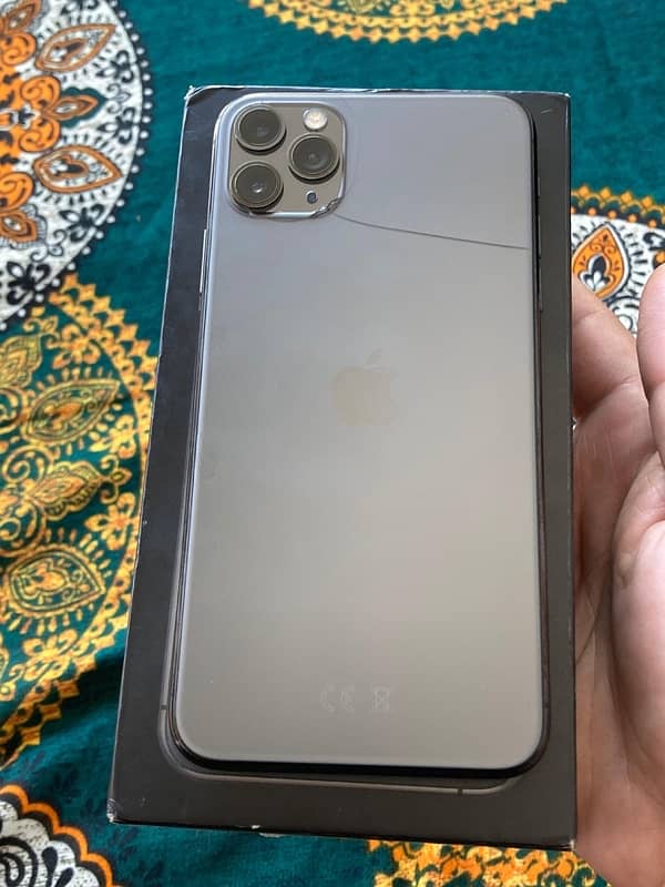 Iphone 11 pro max 64 gb non pta 4