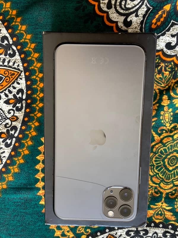 Iphone 11 pro max 64 gb non pta 5