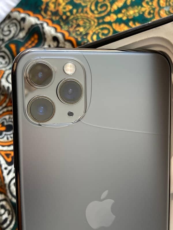 Iphone 11 pro max 64 gb non pta 6