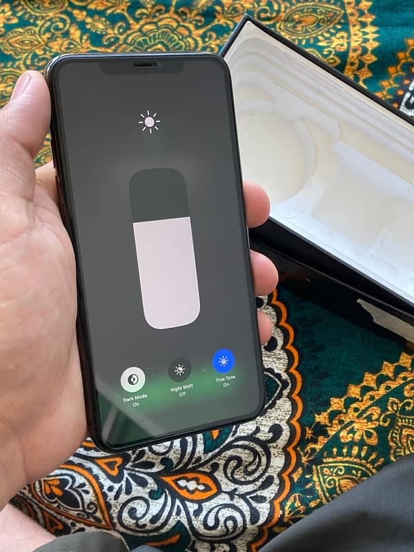 Iphone 11 pro max 64 gb non pta 10