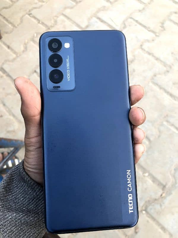 Tecno camon 18p 0