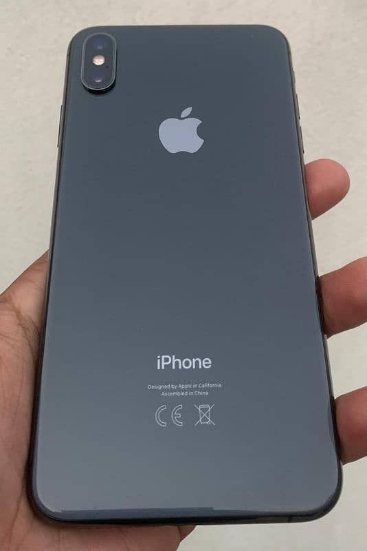 i phone Xs Max Non PTA 10 By 9.5 For Sale 4