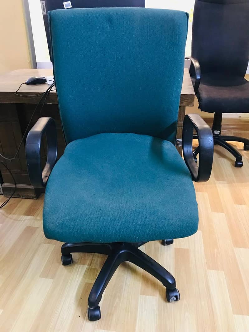 Master Offisys Revolving Chair For Sale 7