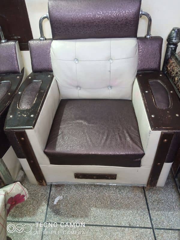 Home furniture for sale urgent 3