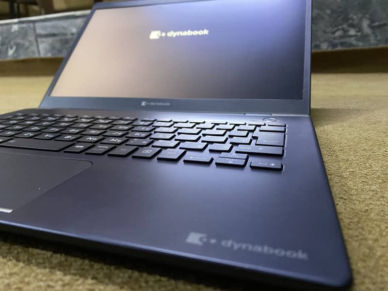 Toshiba DynaBook core i7 10th 10