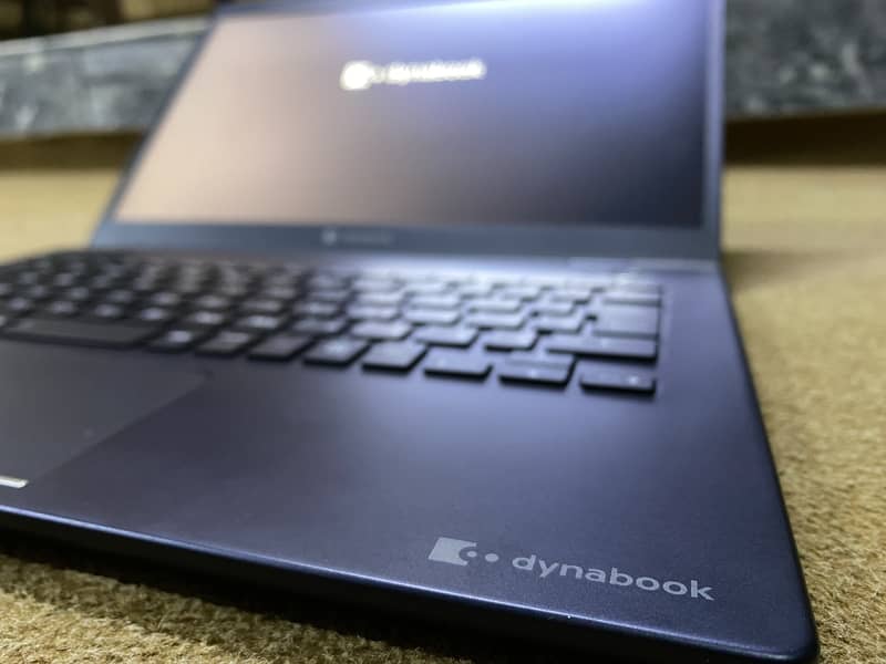 Toshiba DynaBook core i7 10th 11