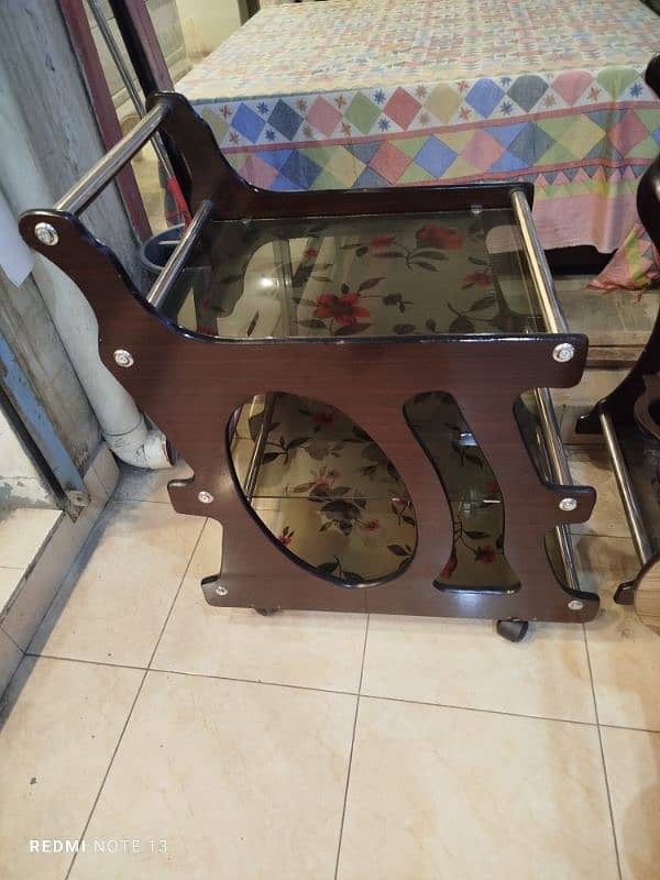 Premium Quality wooden tea trolley 1