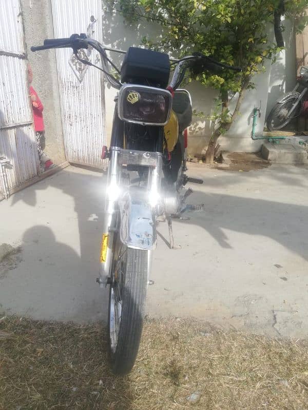 Honda 70 cc 2010 modal for sale 4