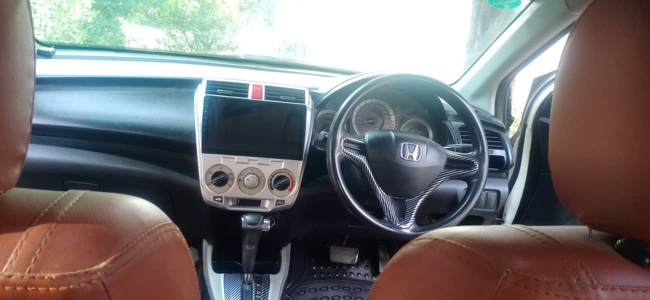 Honda City  Aspire auto 2011 model 7