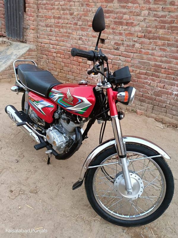 Honda CG 125 2023 mdl totally genioun O30/4/07/77/2/15/ 3