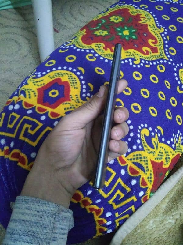 Samsung galaxy note 10+ only dot hain 3 baki all okay 6