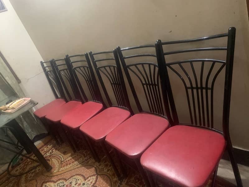 6 iron chairs & dining table 1