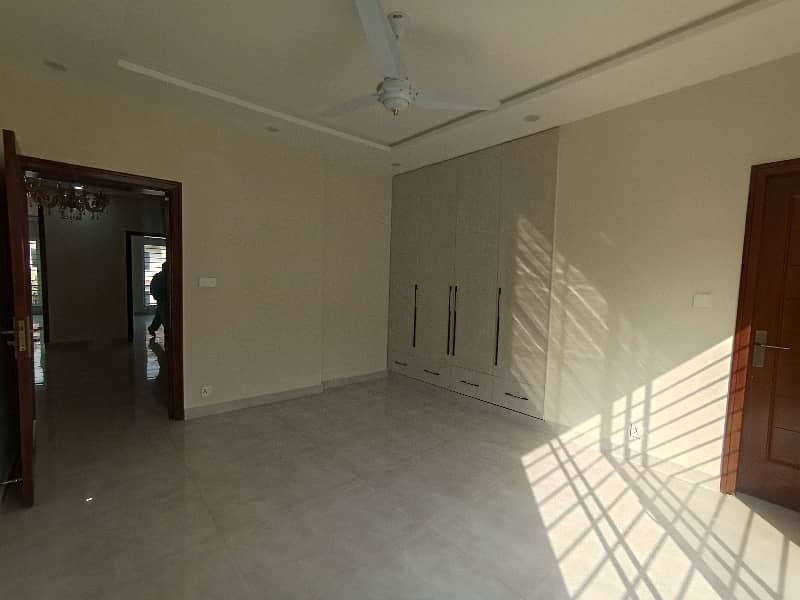 G-10.40x80 Barnd luxury Double story House available for sale ideal location tiles flooring 12