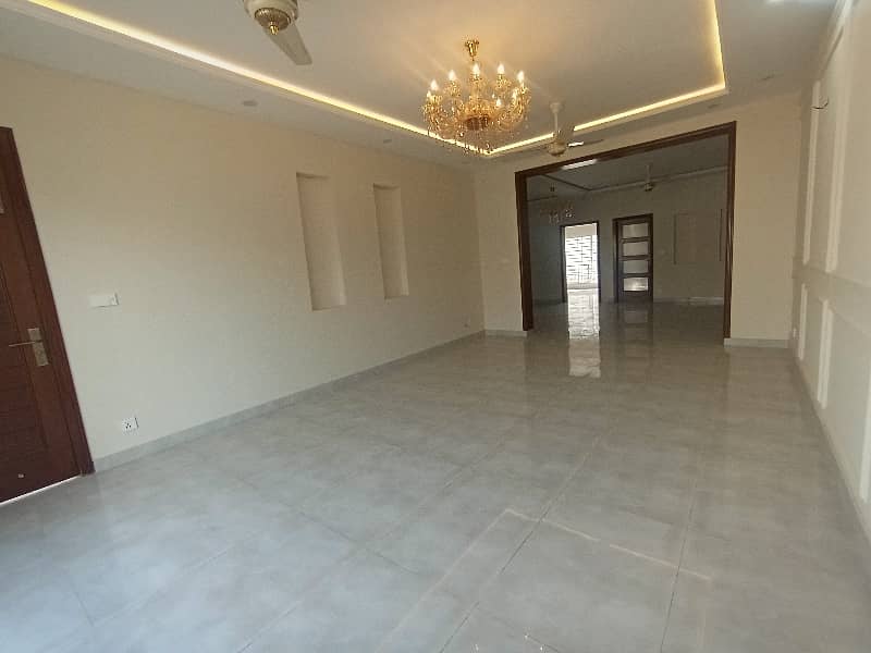 G-10.40x80 Barnd luxury Double story House available for sale ideal location tiles flooring 21