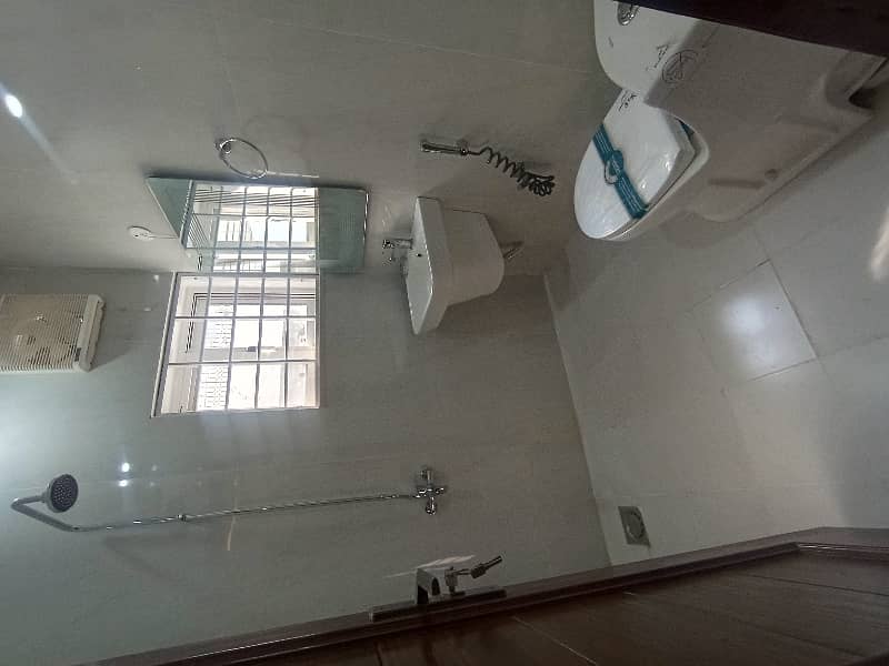 G-10.40x80 Barnd luxury Double story House available for sale ideal location tiles flooring 33