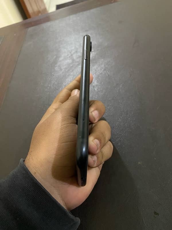 i phone Xr 1