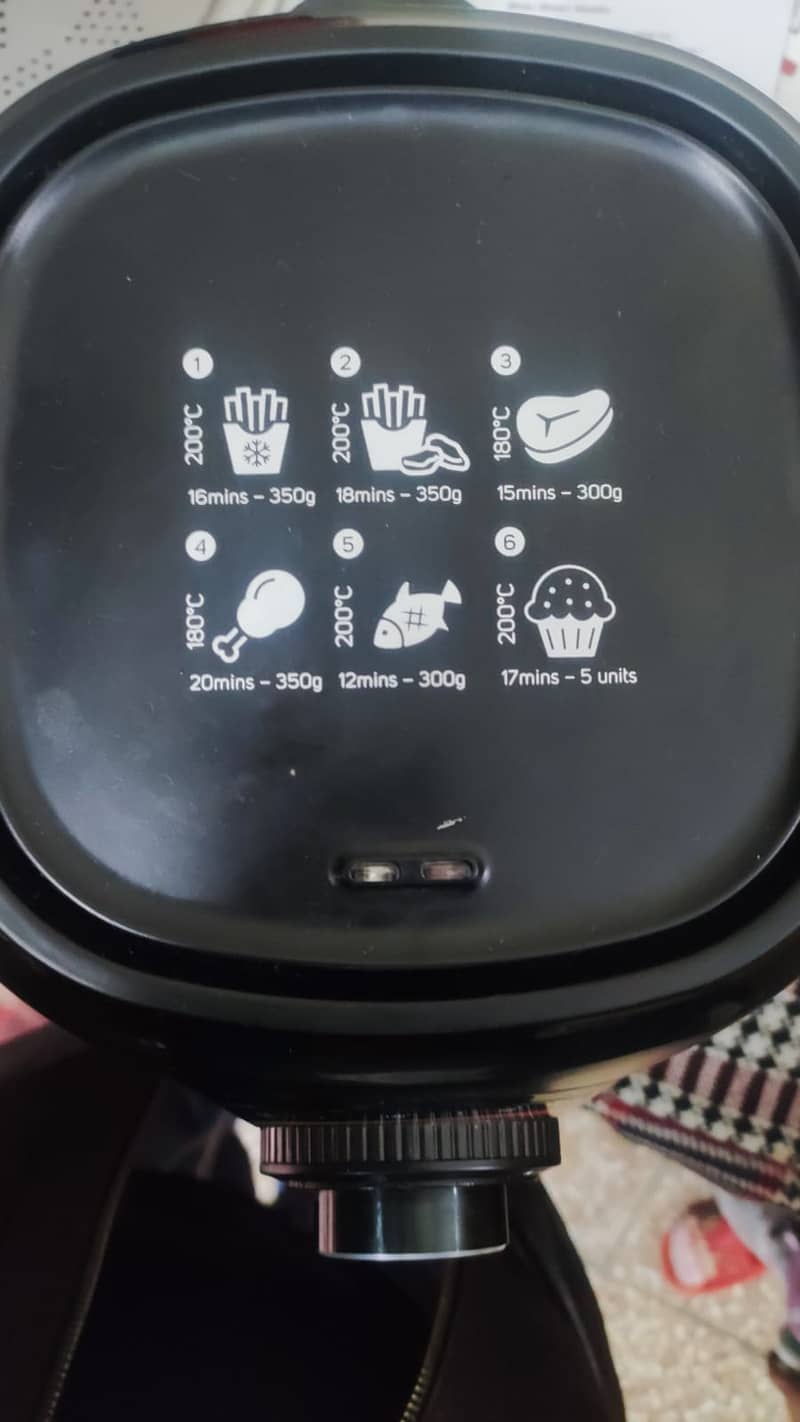 SENCOR -Air Fryer -SFR3130BK 4