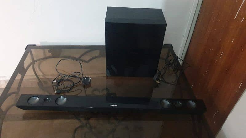 Samsung bar with woofer 4