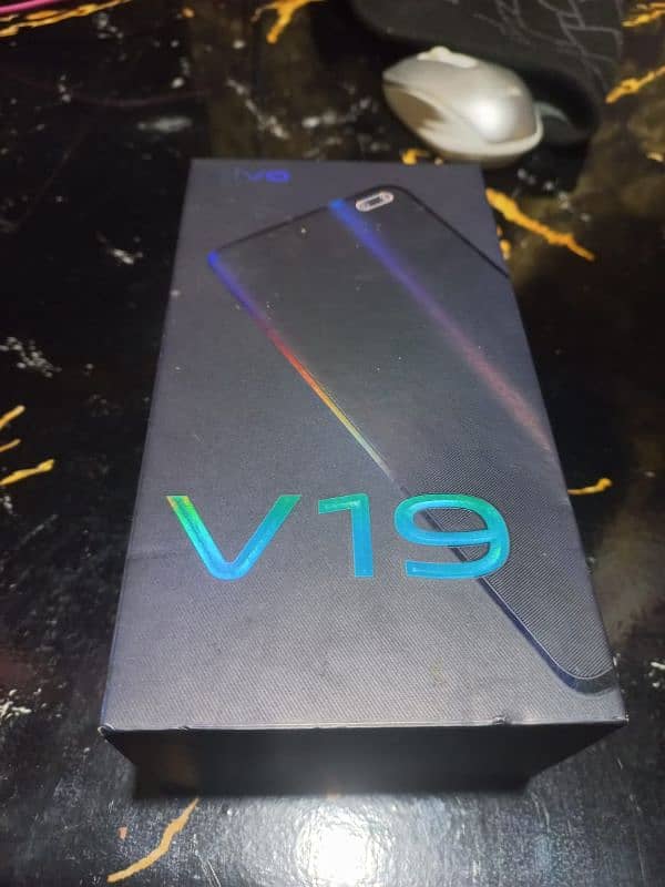 Vivo V19 Lush Genuine Condition 5