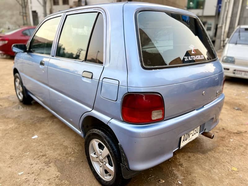 Daihatsu Cuore 2008 5