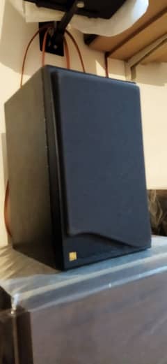 KEF bookshelf speakers model KODA 7