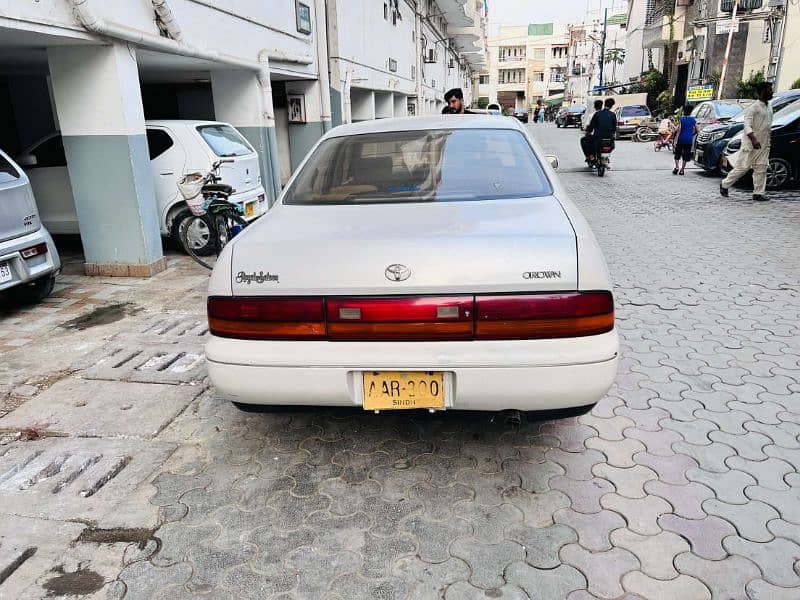 Toyota Crown 1994 5