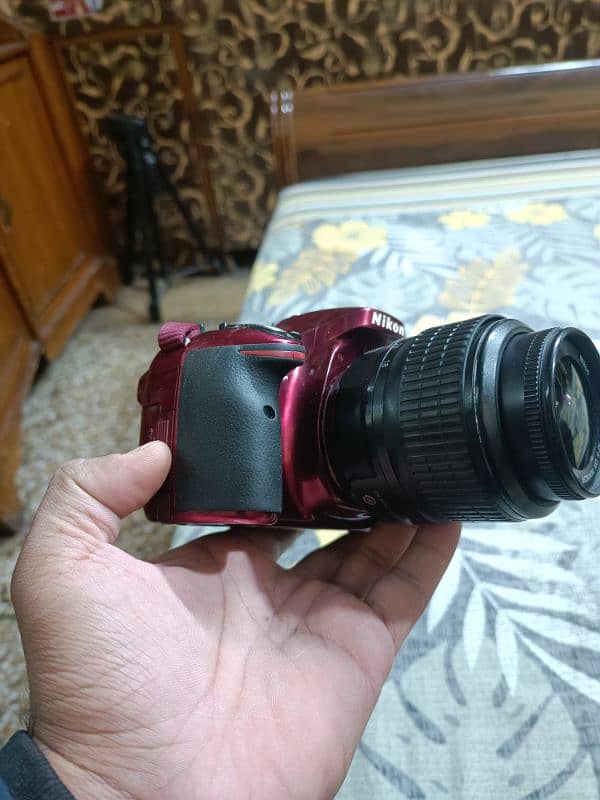 Nikon d5200 with 18/55mm Red product. 2