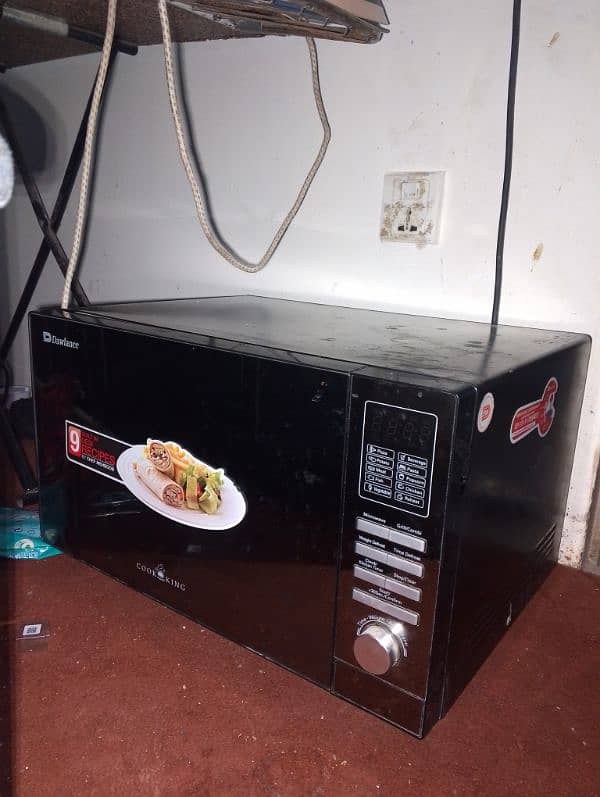 Microwave oven Just 3 Month Use Urgent sale 0