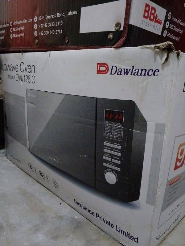 Microwave oven Just 3 Month Use Urgent sale 3